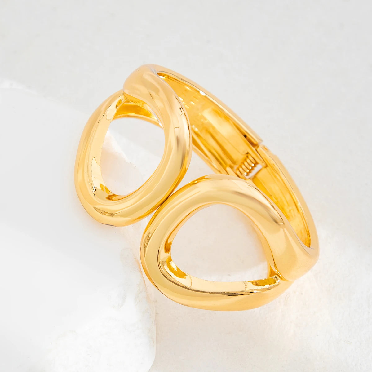 Vintage Hip-Hop Spring Cuff Bangle