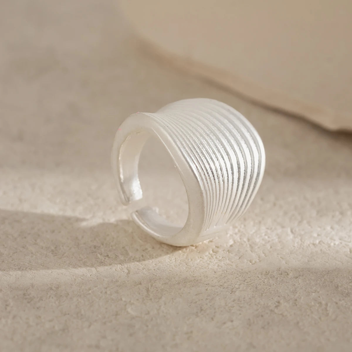 Irregular Geometric Open Ring