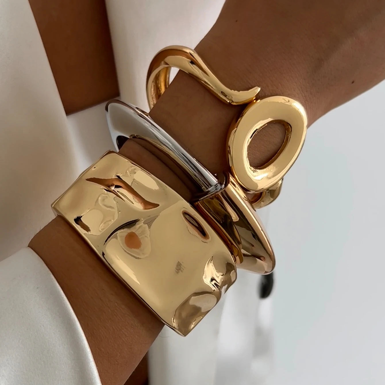Exaggerated Punk Wide Cuff Bangle