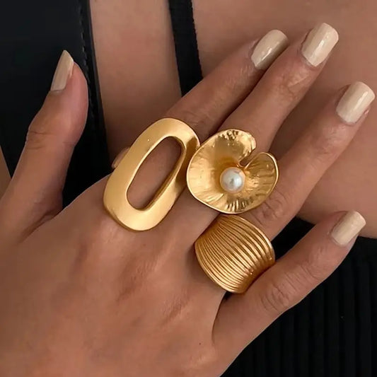 Irregular Geometric Open Ring