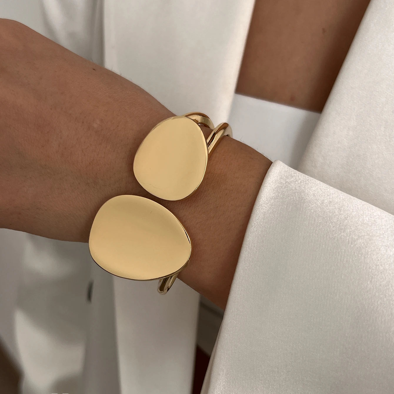Chunky Punk Metal Spring Bangle