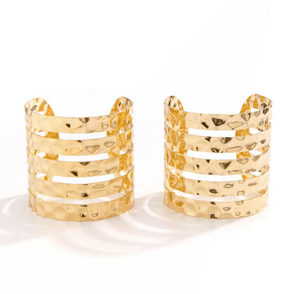 Hollow Wide Cuff Bangle Set