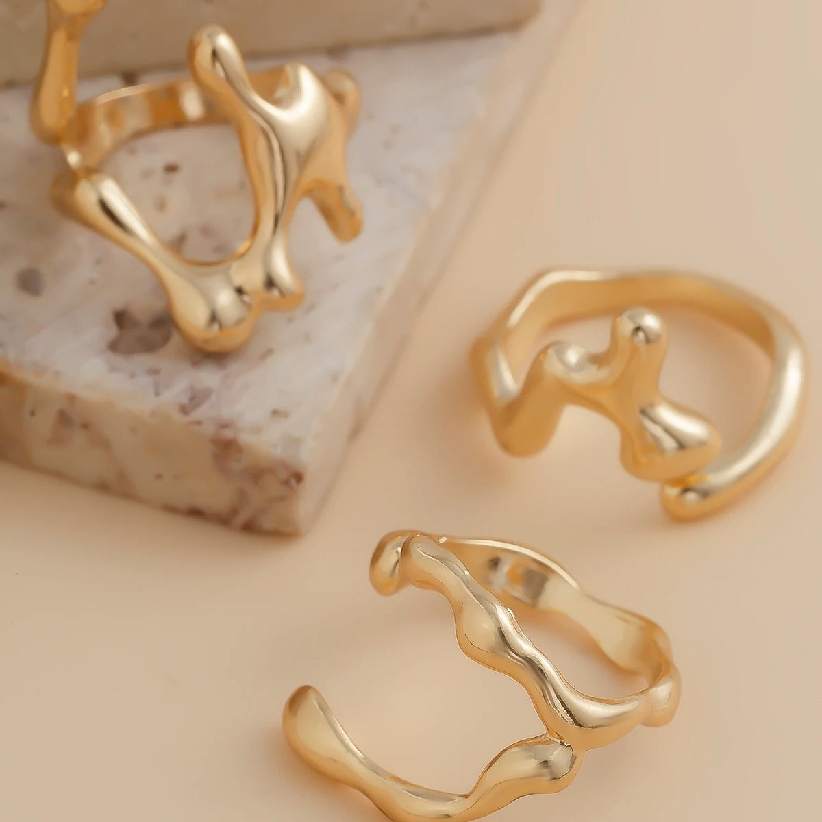 Irregular Geometric Ring Set