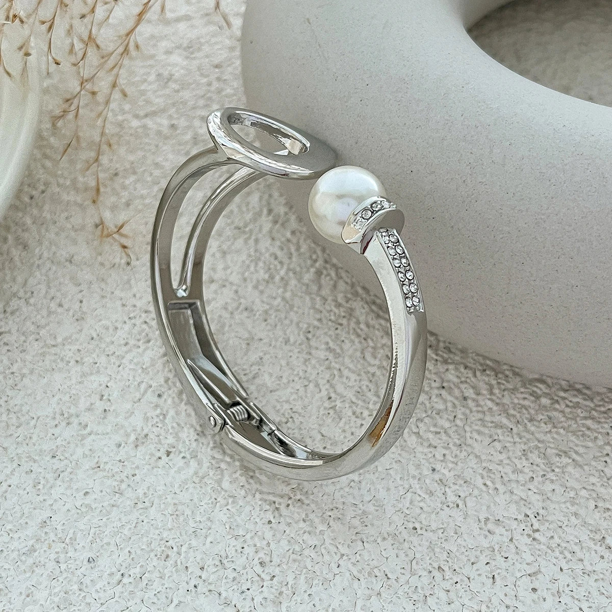 Vintage Hip-Hop Spring Cuff Bangle